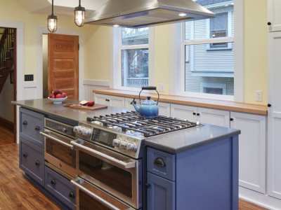 Kitchen-Remodel-Blue-Cabinets-Window