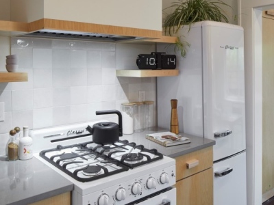 NPortlandGalleyKitchenRange