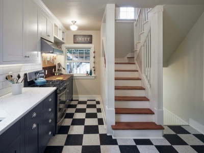 SEPortlandCozyKitchenStairs