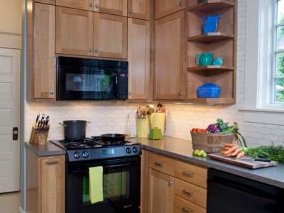Kitchen-Remodel-Picture-Window-Range